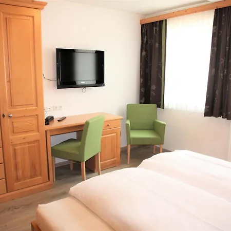 Apparthotel Kirchgasser *