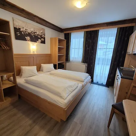 Apartmanhotel Kirchgasser 3*