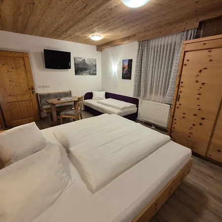 Apartmanhotel Kirchgasser